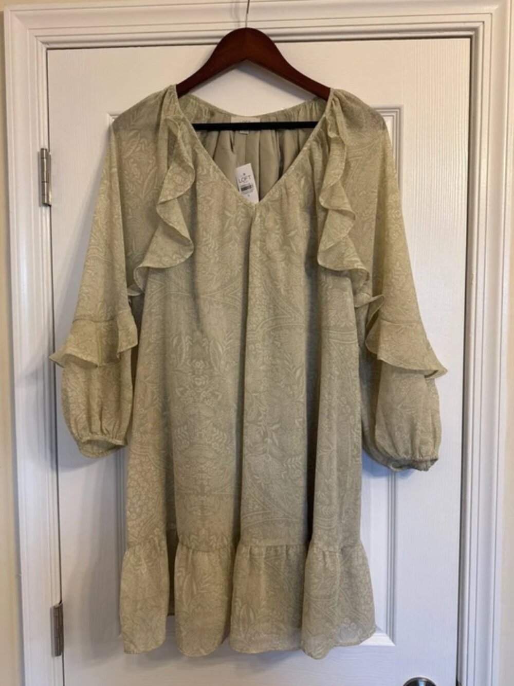 LOFT Formal & work dresses